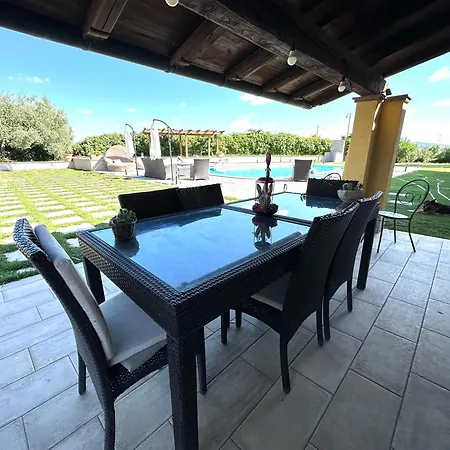 Villa Chloe