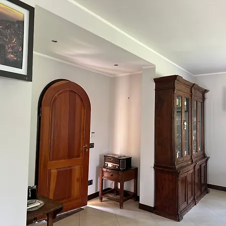 Chloe Villa Nepi